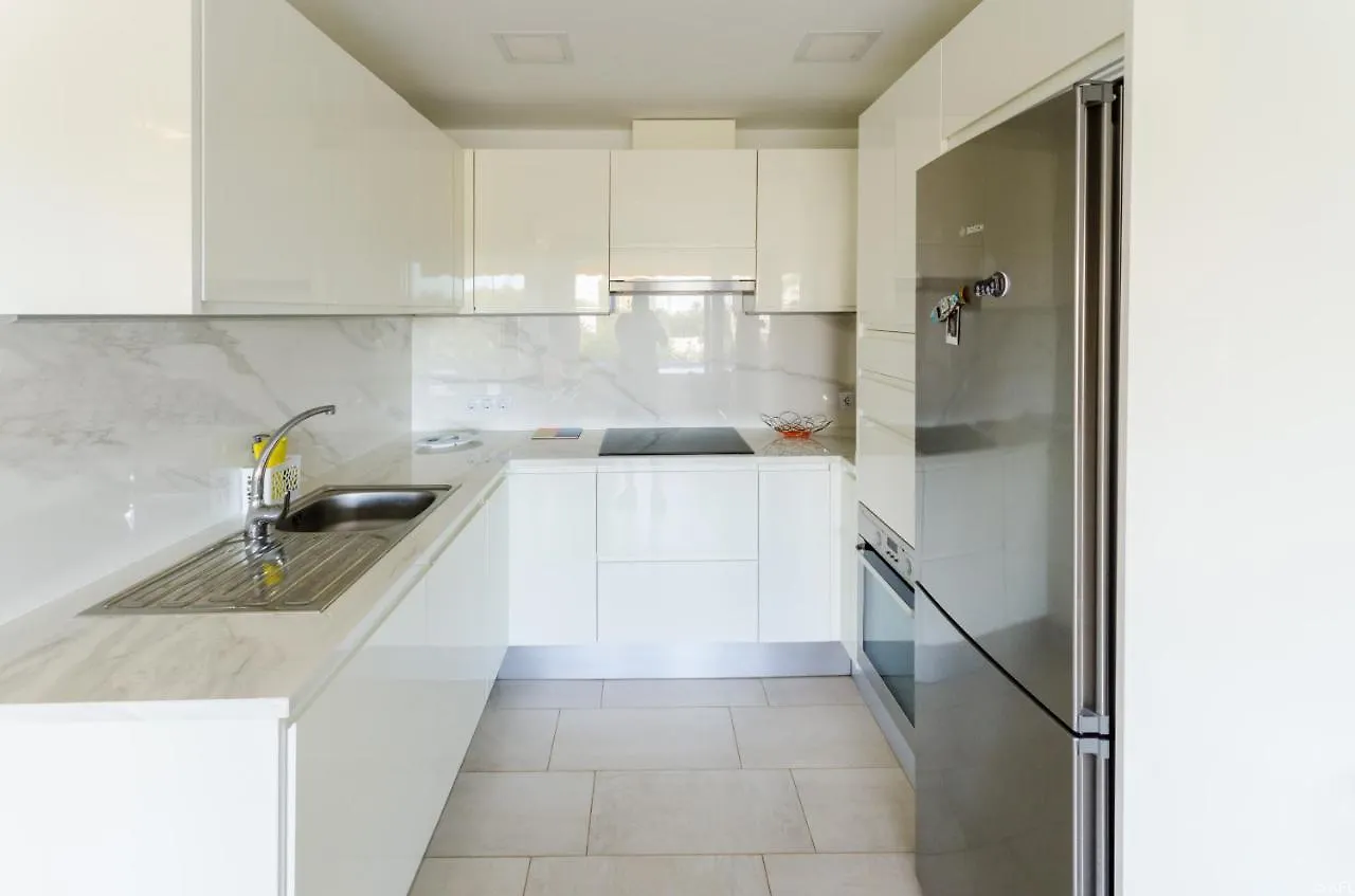 Holiday Apartment With Direct Sea Promenade Access 马斯帕洛马斯 0*,  西班牙
