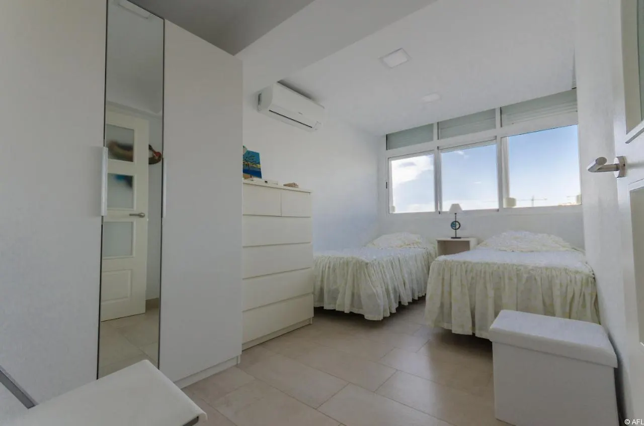 Holiday Apartment With Direct Sea Promenade Access 马斯帕洛马斯 西班牙